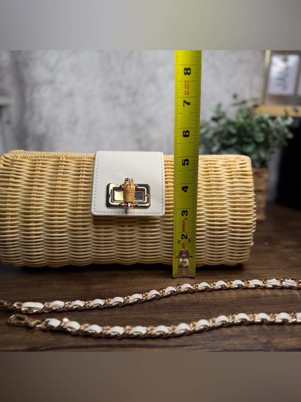 Tommy Bahama Woven Summer Bag - Picture 6 of 8